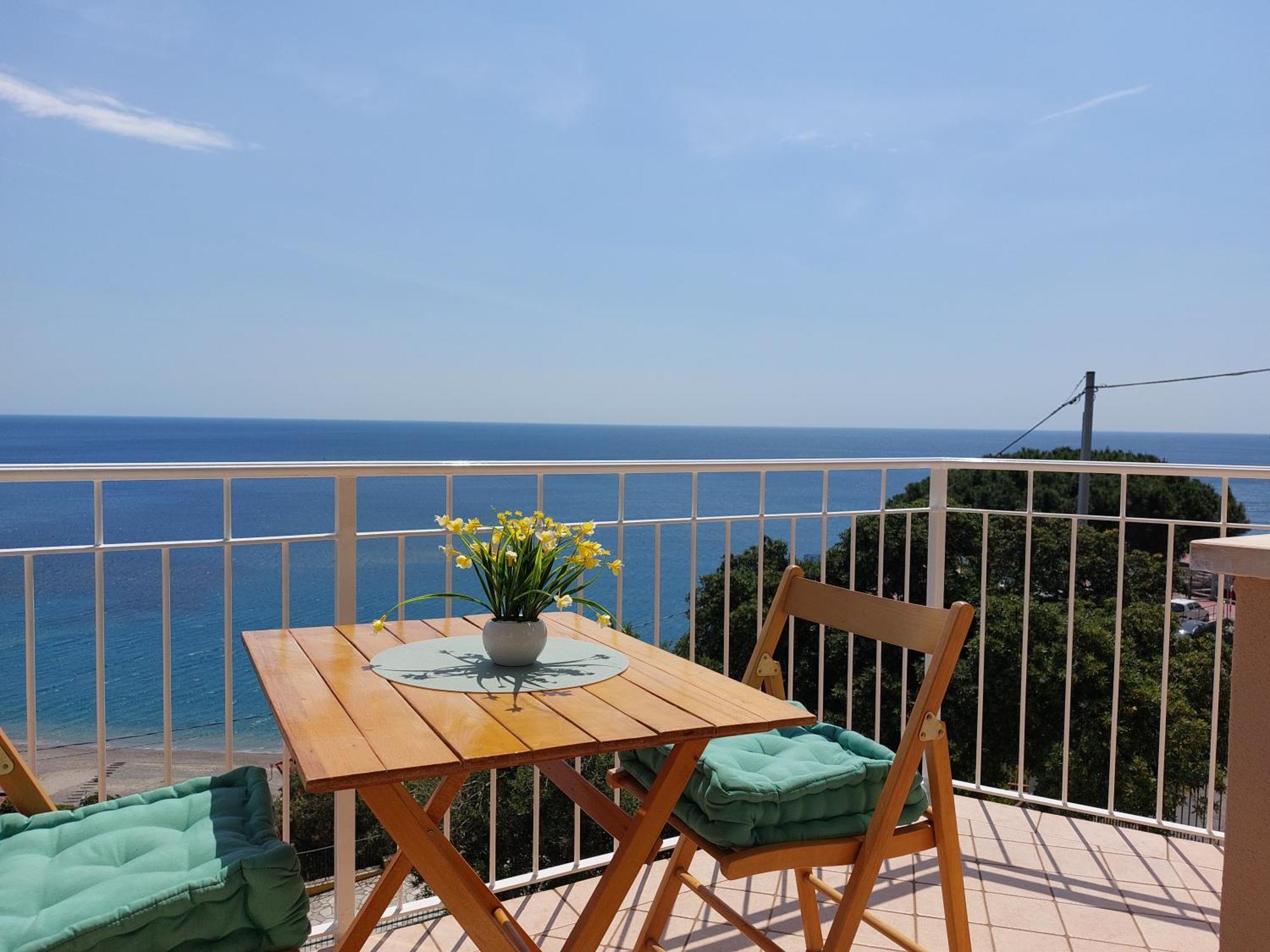 Una Finestra Sul Mare Home 2 Bergeggi Luaran gambar